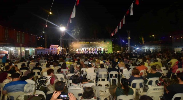 Kepezde folklor rüzgarı esti