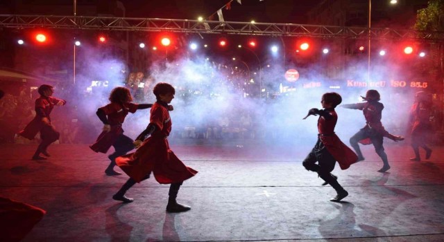 Kepezin 6. Uluslararası Folklor Festivaline muhteşem gala