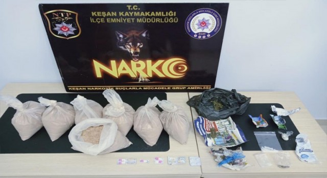 Keşanda uyuşturucu operasyonu: 2 gözaltı