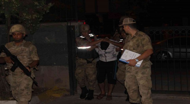 Kiliste öldürülen anne ve kızın katil zanlısı adliyeye sevk edildi
