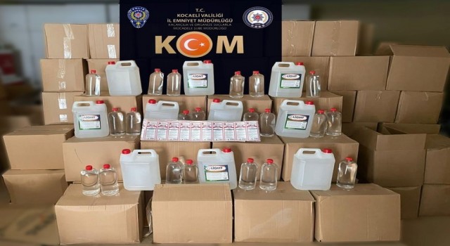 Kocaelide 4 ton 225 litre etil alkol ele geçirildi