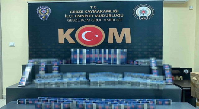 Kocaelide bir araçta 780 paket kaçak sigara ele geçirildi