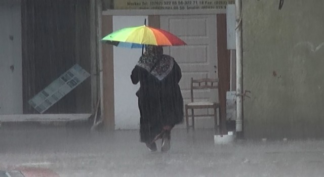 Kocaelide sağanak başladı