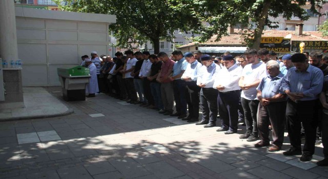 Konyada cinayete kurban giden harita mühendisi fırıncı toprağa verildi