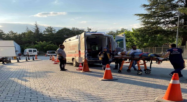Konyada motosiklet ile otomobil çarpıştı: 1 yaralı