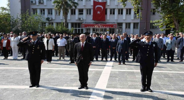 Köyceğizde 30 Ağustos Zafer Bayramının 100. yıldönümü törenle kutlandı