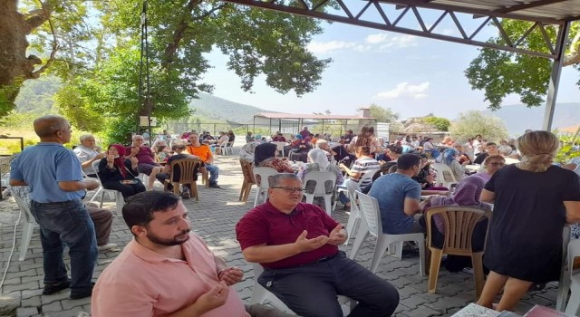 Köyceğizin Yayla Mahallesinde 9. geleneksel aşure etkinliği düzenlendi