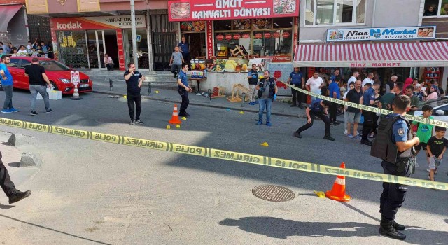 Küçükçekmecede silahlı saldırı: 2 ölü