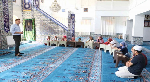 Kuran Kursu öğrencilerine su tasarrufu eğitimi