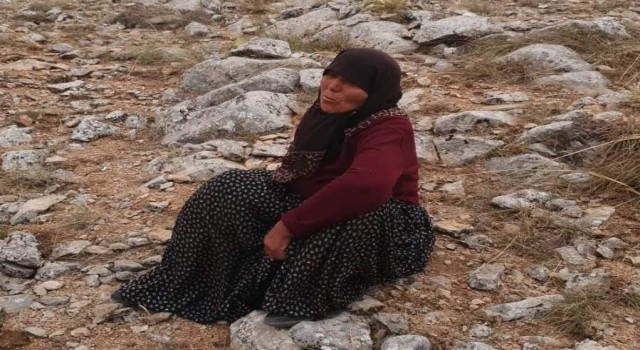 Kütahyada kayıp olan Alzheimer hastası yaşlı kadın bitkin halde bulundu