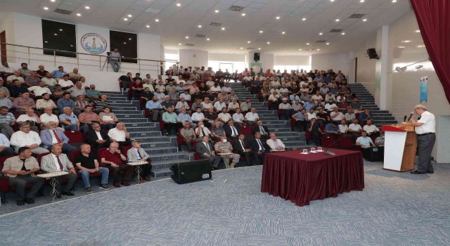 Kütahyada Milli Mücadelenin Manevi Değeri konulu konferans
