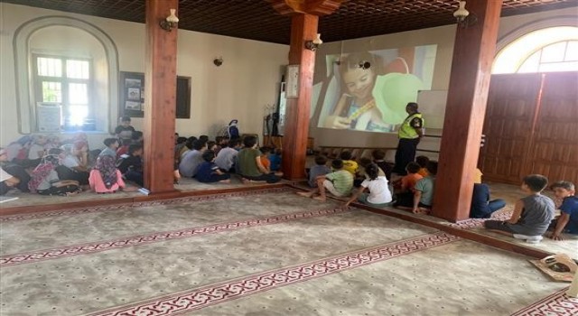 Kuyucakta Yaz Kuran kursu öğrencilerine trafik eğitimi verildi