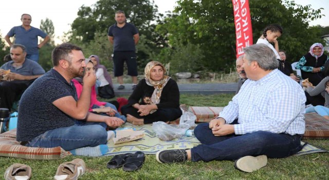 Mahalle Buluşmaları Güzelköy ile devam etti