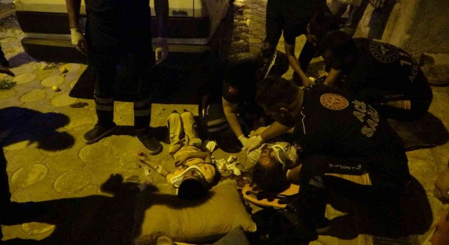 Malatyada alkollü sürücü kaldırımda yürüyenlerin arasına daldı: 5 yaralı