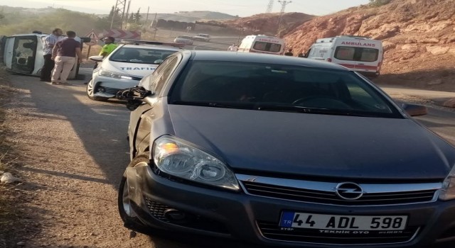 Malatyada trafik kazası: 3 yaralı
