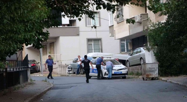 Maltepede taciz iddiası silahlı kavgaya dönüştü: 3 yaralı