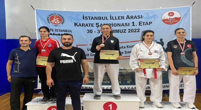 Manisa BBSKlı karateciler İstanbuldan 5 madalya ile döndü