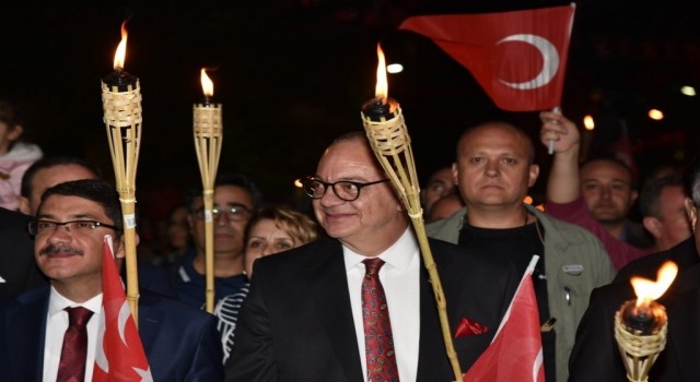 Manisada bayram coşkusu fener alayı ve konserle yaşanacak