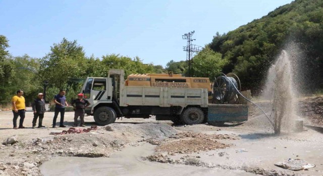 Manisanın 20 yıllık su ihtiyacı için sondajlar vurulmaya başlandı