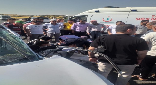 Mardinde araçlar çarpıştı: 1 ölü, 3 yaralı