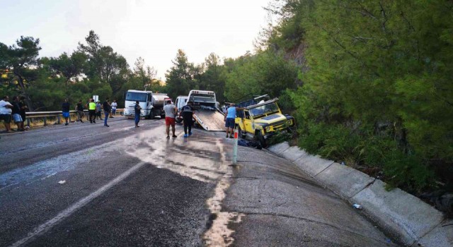 Marmaristeki feci kazada ölenlerin cenazeleri morga kaldırıldı