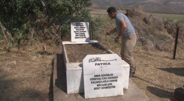 Meçhul askere mezarlık görevlisi sahip çıktı