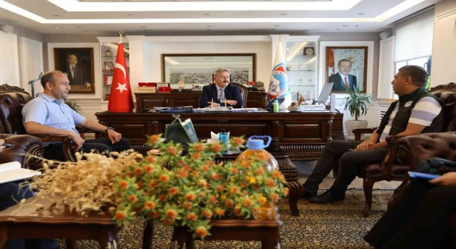 Melikgazinin yerli tohumları ürüne dönüştü