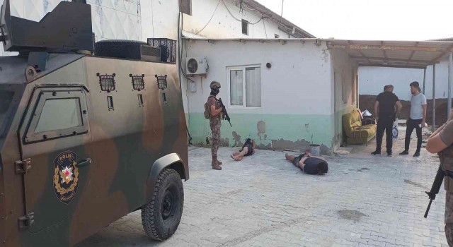 Mersinde eylem hazırlığındaki 2 PKKlı nefes kesen operasyonla yakalandı
