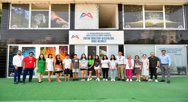 Mersinde kurs merkezlerindeki öğrencilerden büyük başarı