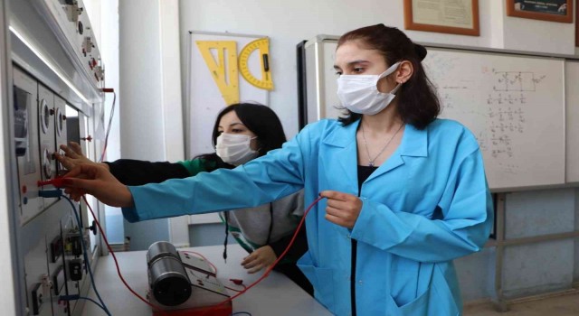 Mesleki Eğitim Merkezlerine ilgi artıyor