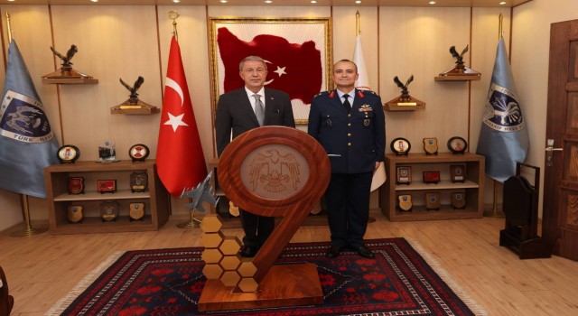 Millî Savunma Bakanı Hulusi Akar Balıkesirde