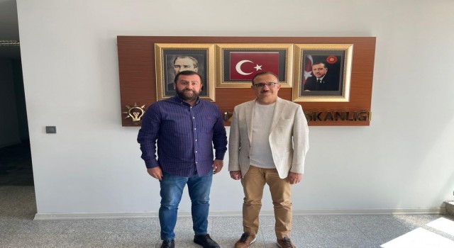 Milletvekilliği adaylığı için ilk istifa Girbiyanoğlundan
