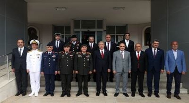 Milli Savunma Bakanı Akardan Konya ziyareti