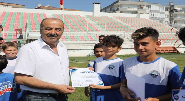 Mudanya Yaz Spor Okullarında sertifika sevinci