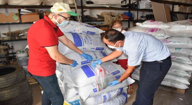 Muğlada gübre denetimlerinde bin 200 kg sahte gübre ele geçirildi