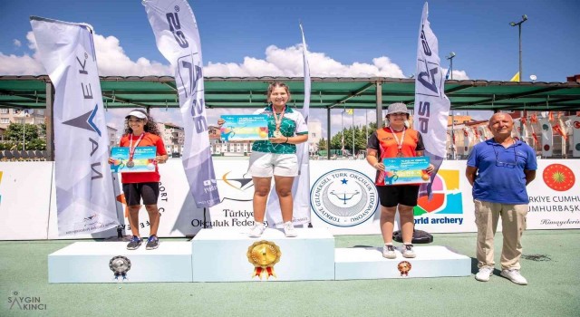 Muğlalı Demircan Okçuluk Yıldızlar Türkiye Şampiyonu oldu