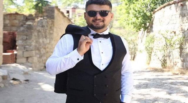 Nikah saatinde cenaze namazı kılındı