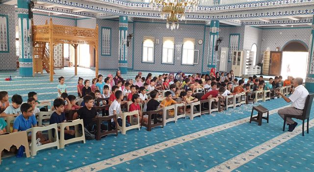 Osmaniye'deki Kur’an Kurslarında “Aile içi iletişim” semineri düzenleniyor