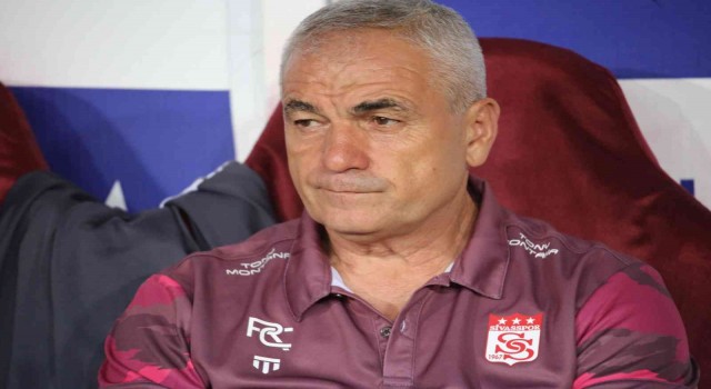 Rıza Çalımbay, Süper Ligdeki 600. maçına çıktı