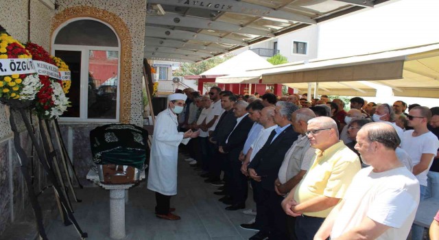 Rıza Pekkutsal, son yolculuğuna uğurlandı