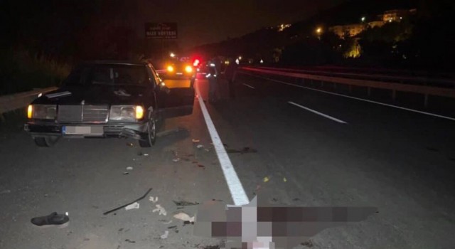 Rizede kamyon iki otomobille çarpıştı: 1 ölü, 1 yaralı