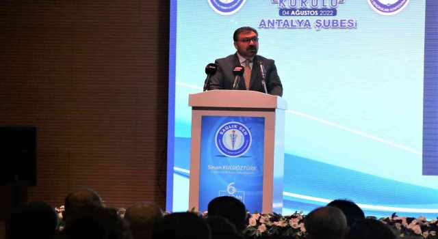 Sağlık-Sen Antalya Şubesinde, Kuluöztürk güven tazeledi