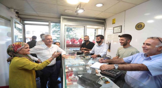 Şahinbeyde asfaltlama çalışması sürüyor