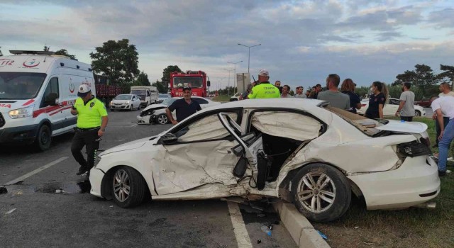 Samsunda trafik kazası: 1 ölü, 8 yaralı