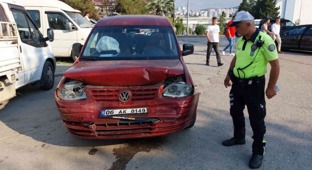 Samsunda trafik kazası: 2 yaralı