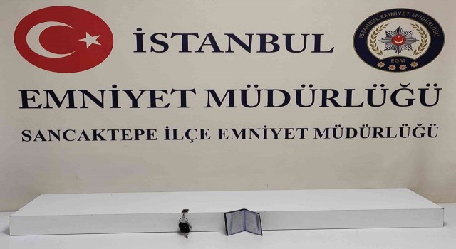Sancaktepede pes dedirten hırsızlık: Önce anahtarı sonra aracı çaldı