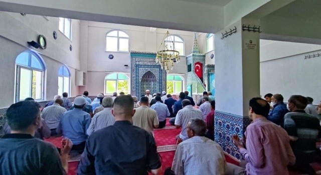 Şehit asker dualarla anıldı
