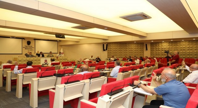 Şehzadeler Belediye Meclisi gündemindeki 17 maddeyi karara bağladı