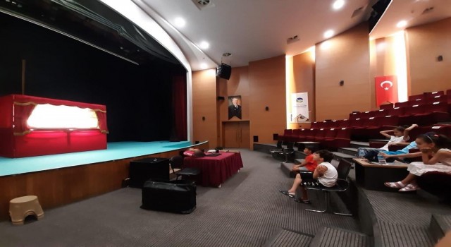 SGMler gölge oyununu gelecek kuşakla buluşturdu