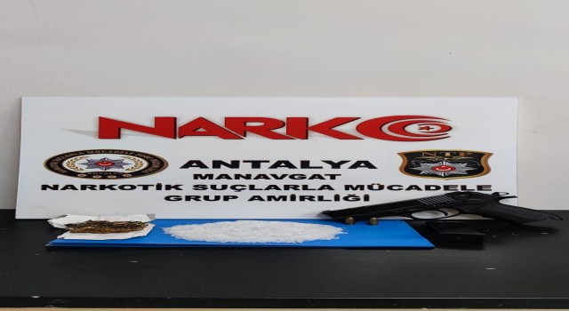 Şortunun cebinde metamfetamin ele geçirildi